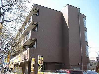 シンフォニー所沢 8:00～23:00演奏可　西武池袋線　所沢駅　武蔵野音大　日大芸術学部 外観