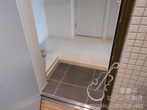 サウンドプルーフ田園調布 24時間演奏可　東京音楽大学 玄関