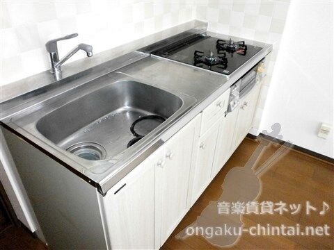 ユーネットⅡ 8:30～24:00演奏可　武蔵野音楽大学　日本大学芸術学部 グリル付