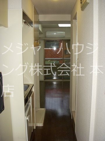 第三慶友ビル 9:00～20:30演奏可　洗足学園音楽大学 リビング
