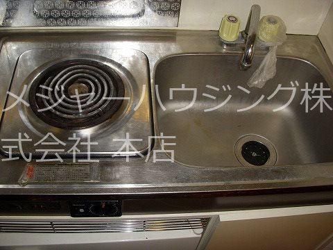 第三慶友ビル 9:00～20:30演奏可　洗足学園音楽大学 キッチン