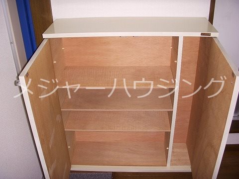 第一藤井マンション 9:00～22:00演奏可　武蔵野音楽大学　日本大学芸術学部　　 その他
