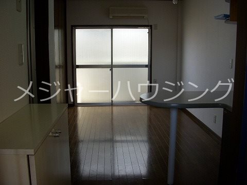 第一藤井マンション 9:00～22:00演奏可　武蔵野音楽大学　日本大学芸術学部　　 リビング