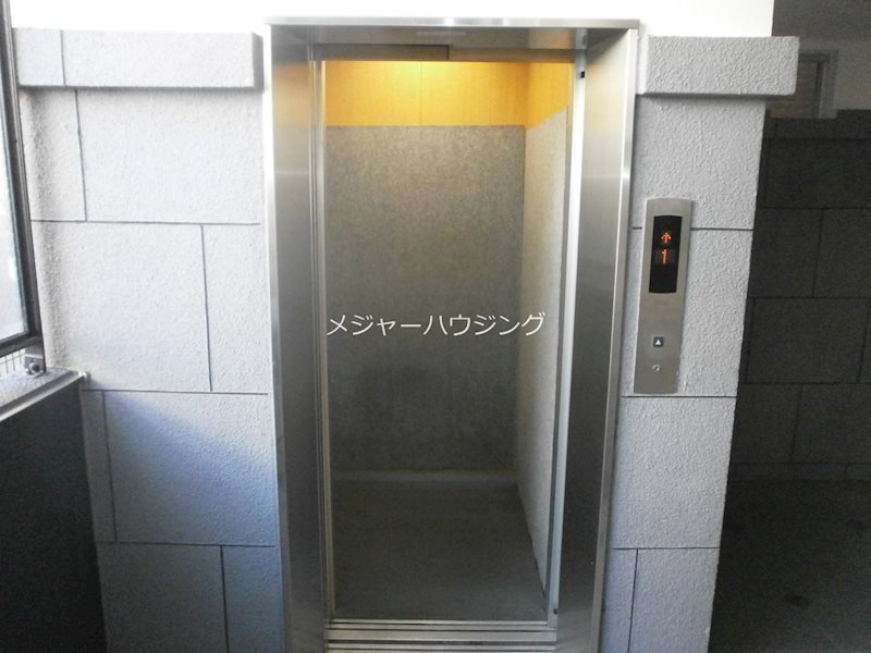 ウエストヴィレッジ  08:00～20:00演奏可　中央線　立川駅 エレベーター