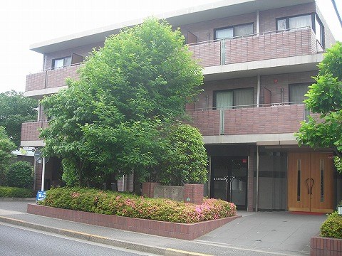 K・Rソナーレ　グランドピアノ・声楽・弦楽器・木管楽器・金管楽器の演奏可　8：00～23：00 キッチン