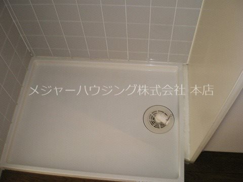 エバーグレース新城 9:00～21:30演奏可　　洗足学園音楽大学    洗濯機置場