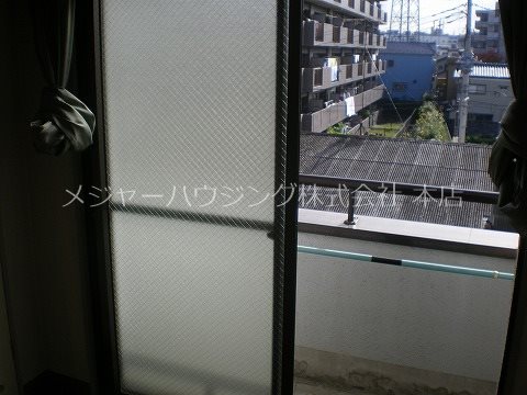 エバーグレース新城 9:00～21:30演奏可　　洗足学園音楽大学    ベランダ