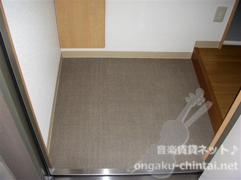 リベール浅草 9:00～23:00演奏可  東京藝術大学　上野学園大学 玄関