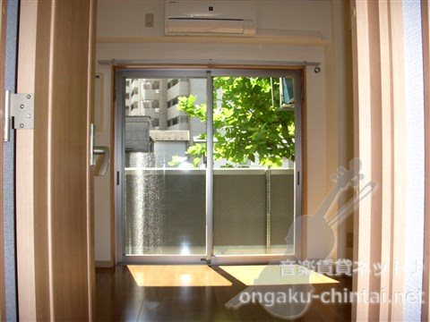 リベール浅草 9:00～23:00演奏可  東京藝術大学　上野学園大学 ベッドルーム