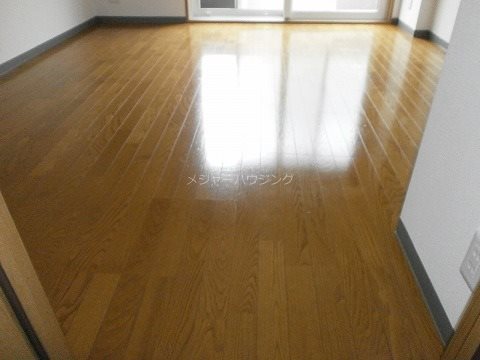 ソナーレエレガンテ　08:00～23:00演奏可 東京藝術大学　上野学園大学  リビング