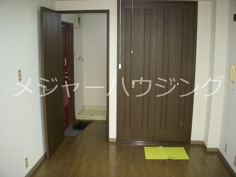 カーサエスキーナ　7:00～23:00演奏可　京王線　仙川駅　桐朋学園 別部屋参考