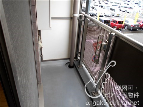 ソナーレ所沢Ⅱ 8:00～23:00演奏可　西武池袋線　　 ベランダ