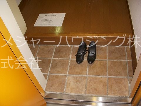 アモローソ桜台 8:00～23:00演奏可　武蔵野音楽大学　日大芸術学部 玄関