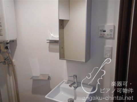 ビブラート　24時間演奏可　東京音楽大学　　　　東京藝術大学 参考写真