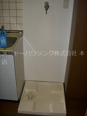 MOE笹塚  08:00～23:00 演奏可　京王線　笹塚駅　桐朋学園大学 洗濯機置場