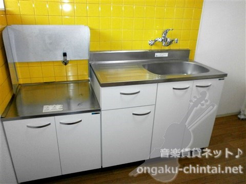 ホワイトハイツ 　9:00～21:00演奏可 キッチン