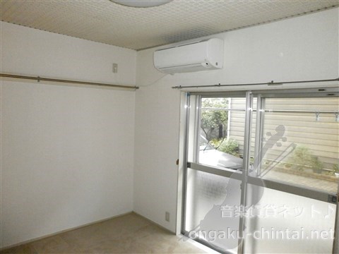 ホワイトハイツ 　9:00～21:00演奏可 ベランダ