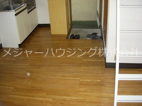 ドミール中山　09:00～21:00 演奏可 リビング