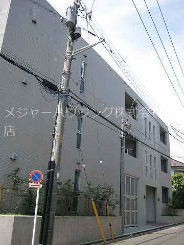 ヴェルラトゥール 6:00～24:00演奏可 昭和音楽大学 外観