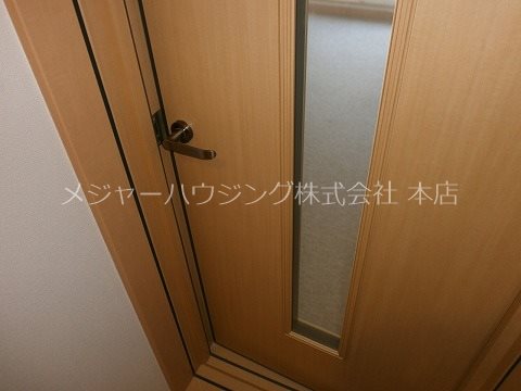 ヴェルラトゥール 6:00～24:00演奏可 昭和音楽大学 防音扉