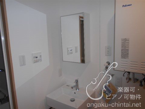 Az Music新宿御苑　24時間演奏可 その他