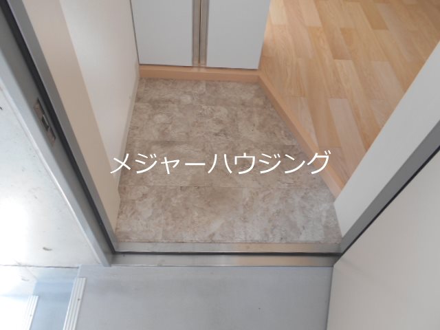 ラシクラス神楽坂　24時間演奏可 玄関