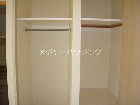 ピアチェーレ三鷹 8:00から23：00演奏可　総武線各駅停車始発駅 別タイプ
