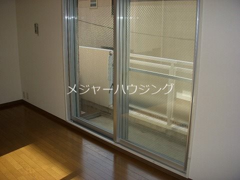 ピアチェーレ三鷹 8:00から23：00演奏可　総武線各駅停車始発駅 別タイプ