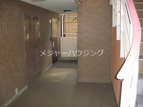 ピアチェーレ三鷹 8:00から23：00演奏可　総武線各駅停車始発駅 別タイプ