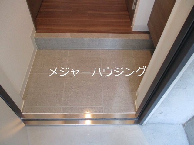 ラシクラスEX東京ベイ 玄関
