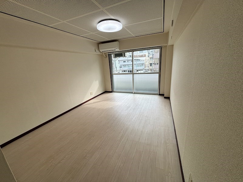 パインクレストマンション　07:30～23:00 演奏可　東京音楽大学 リビング