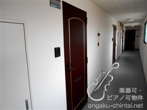 ソナーレ清瀬 8:00～23:00演奏可 玄関