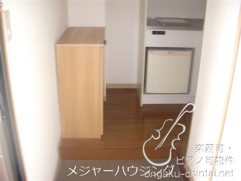 リベール浅草 9:00～23:00演奏可  東京藝術大学　上野学園大学 玄関