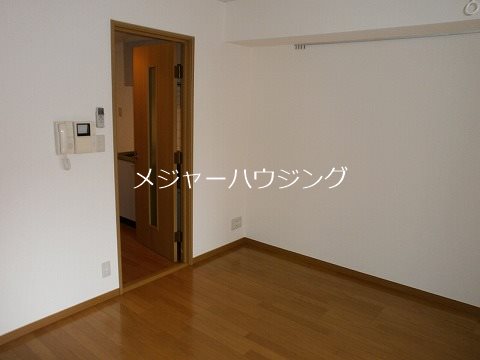 ソナーレ湘南台　8時〜23時演奏可　湘南台駅　藤沢市　 リビング