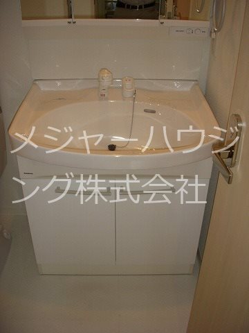 ON　AIR 8:00～23:00演奏可　洗足学園大学 ※別部屋参考写真