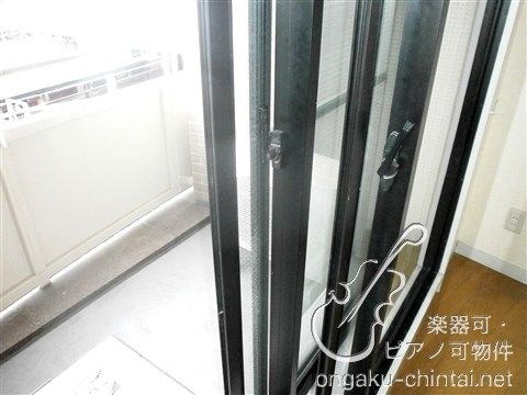 つつじヶ丘アーベント　24時間演奏可　駅徒歩2分　桐朋学園 ベランダ