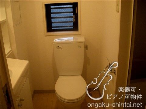 樂風奏　8：00～23：00演奏可　グランドピアノ・声楽・弦楽器・木管楽器の演奏可 トイレ