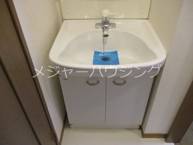 K・Rソナーレ　グランドピアノ・声楽・弦楽器・木管楽器・金管楽器の演奏可　8：00～23：00 その他