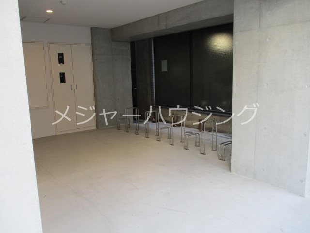 リトルズトーン浅草橋　２４時間演奏可 駐車場