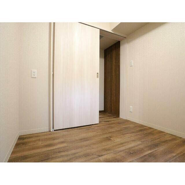 ムジーク北参道　7:00～23:00演奏可　アップライトピアノ・弦楽器・金管楽器他各種相。 洋室