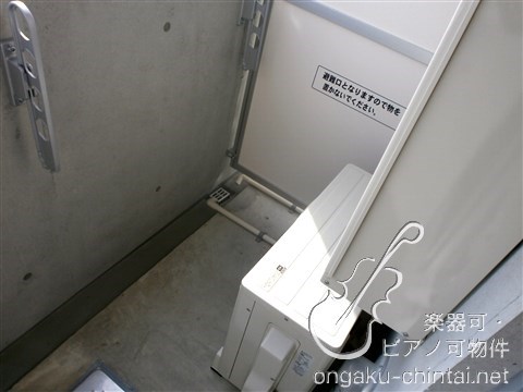 新百合和田文ビル 24時間演奏可　昭和音楽大学 ベランダ