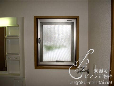 リヴェール 8:00～23:00　グランドピアノＣ７クラスまで搬入可・声楽・弦楽器・木管・金管楽器の演奏可。 その他
