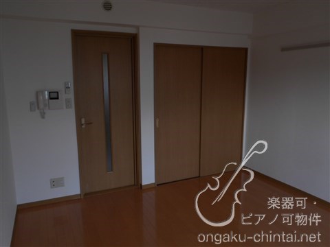 ヴィヴァ―チェ日吉 8:00～23:00　グランドピアノ・声楽・弦楽器・木管・金管楽器の演奏可 別タイプ参考