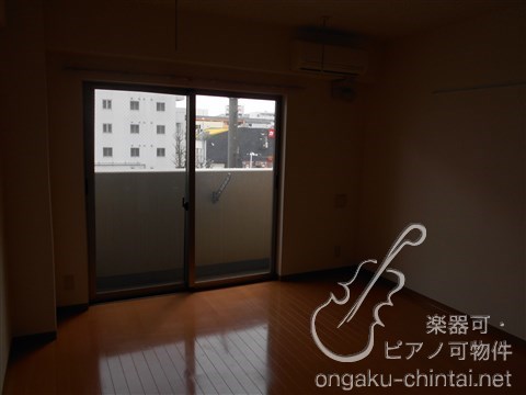 ヴィヴァ―チェ日吉 8:00～23:00　グランドピアノ・声楽・弦楽器・木管・金管楽器の演奏可 別タイプ参考