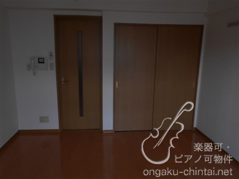 ヴィヴァ―チェ日吉 8:00～23:00　グランドピアノ・声楽・弦楽器・木管・金管楽器の演奏可 別タイプ参考
