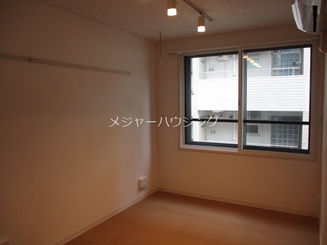 ラシクラス四谷　24時間演奏可能　電子楽器・DTM等の演奏可能。※種類によって音量調整必要な場合があります。 その他
