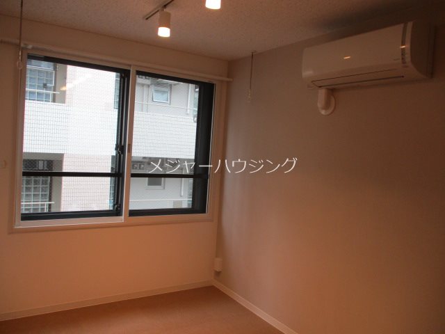 ラシクラス四谷　24時間演奏可能　電子楽器・DTM等の演奏可能。※種類によって音量調整必要な場合があります。 その他