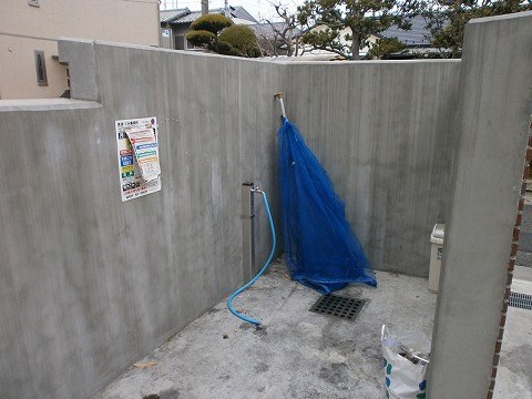 サロンノワール　8:00～23:00演奏可　グランドピアノ・声楽・弦楽器・木管・金管楽器の演奏可 その他