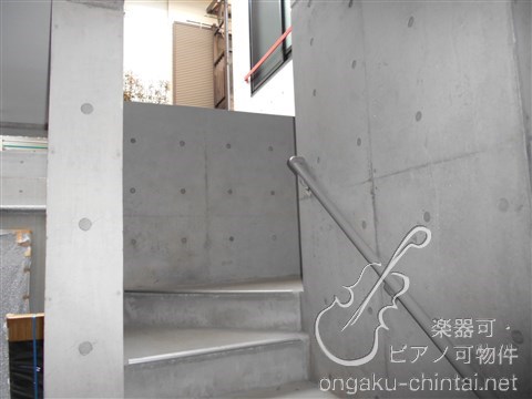 ラシクラス東長崎　24時間演奏可　グランドピアノ・声楽・弦楽器・木管楽器・金管楽器の演奏可能 玄関