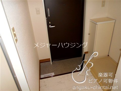 パウゼホイッスヘン 21時を目安　山手線　駒込駅　東京藝大 参考　3階同タイプ
